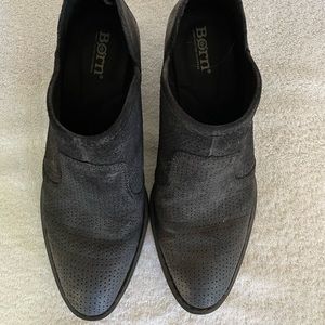 Born suede booties size 7.5